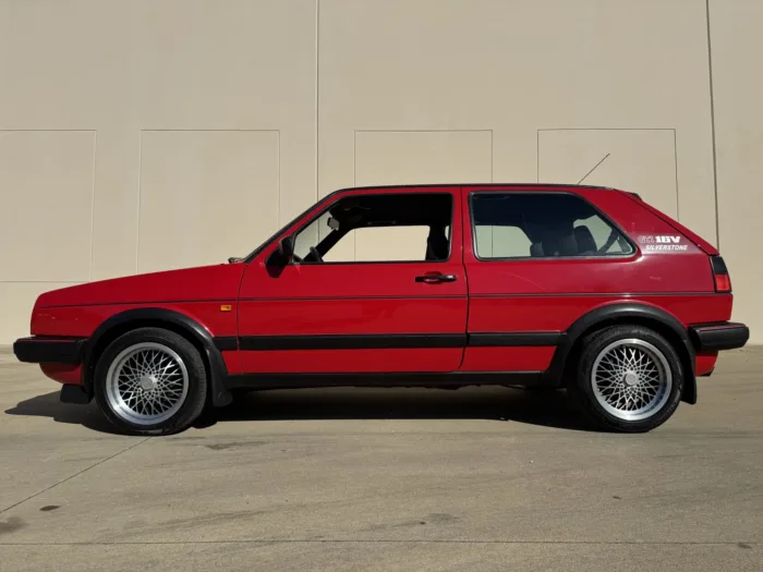 17k-Mile Euro 1988 Volkswagen Golf GTI 16V Silverstone Edition - Image 8
