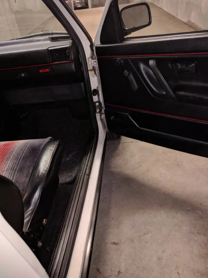 1988 Volkswagen Golf GTI 16V - Image 18