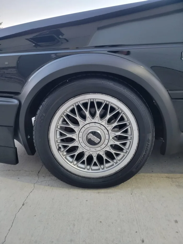 1990 Volkswagen Golf GTI 16V - Image 9