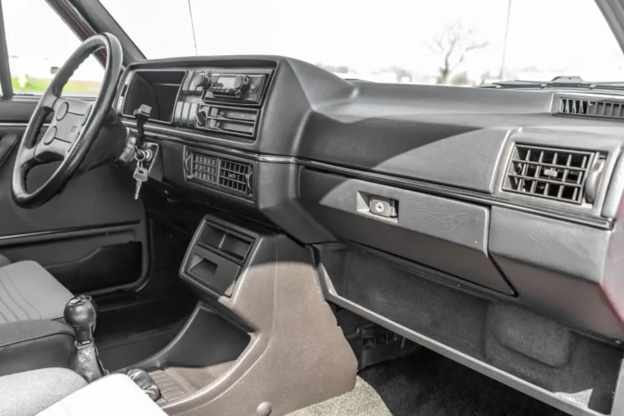 59k-Kilometer 1985 Volkswagen Golf GTI - Image 12