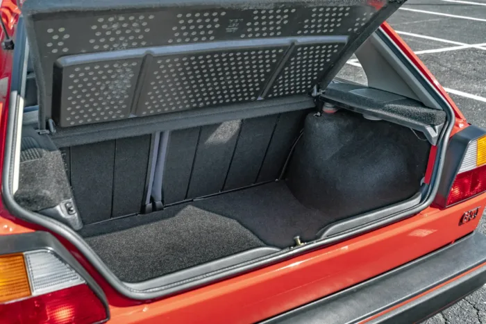 59k-Kilometer 1985 Volkswagen Golf GTI - Image 14