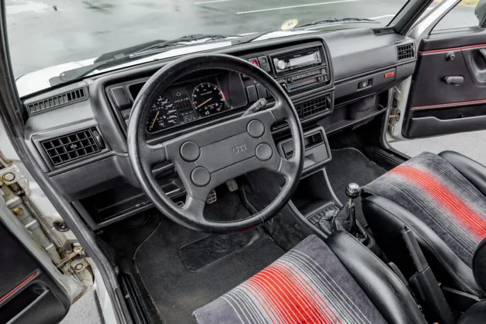 1987 Volkswagen Golf GTI 16V - Image 11