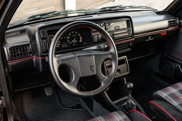 1989 Volkswagen Golf GTI 16V - Image 23