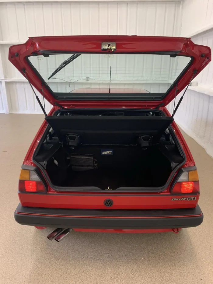 1988 Volkswagen Golf GTI 16V - Image 18