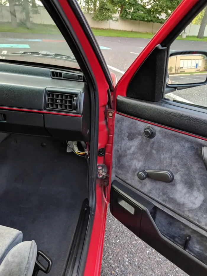 1990 Volkswagen Golf GTI - Image 12