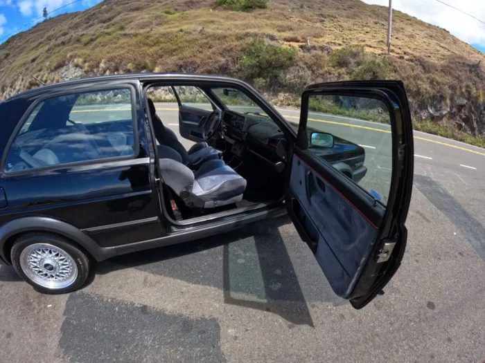 1992 Volkswagen Golf GTI 16V - Image 9
