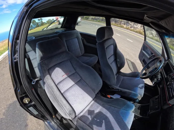 1992 Volkswagen Golf GTI 16V - Image 10