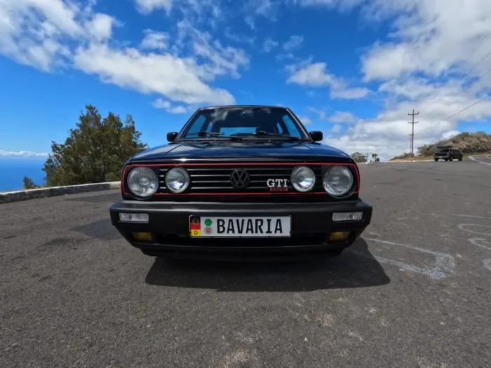 1992 Volkswagen Golf GTI 16V - Image 2