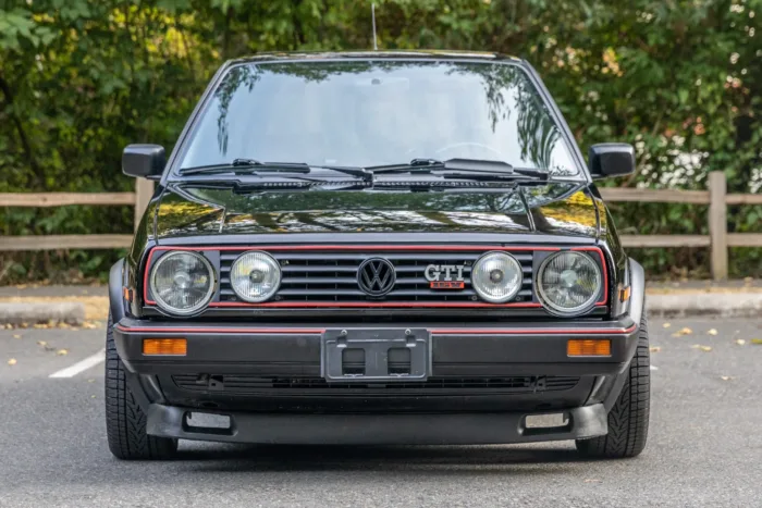 1989 Volkswagen Golf GTI 16V - Image 2