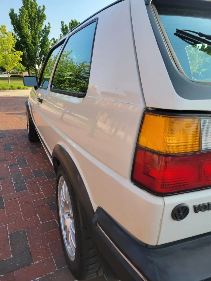 2.0L 16V–Powered 1986 Volkswagen Golf GTI - Image 10
