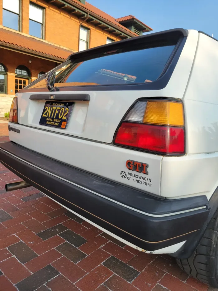 2.0L 16V–Powered 1986 Volkswagen Golf GTI II - Image 11