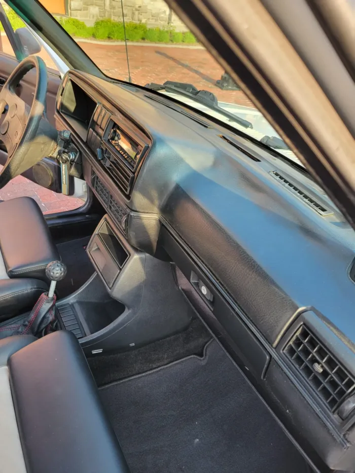 2.0L 16V–Powered 1986 Volkswagen Golf GTI - Image 17
