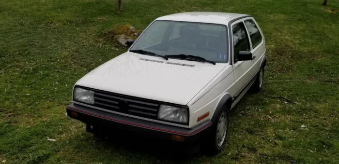 1988 Volkswagen Golf GTI 16V - Image 3