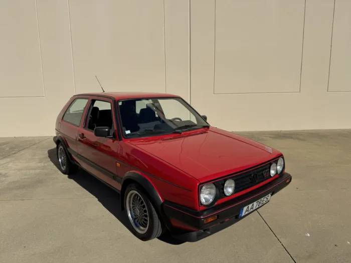 17k-Mile Euro 1988 Volkswagen Golf GTI 16V Silverstone Edition - Image 3