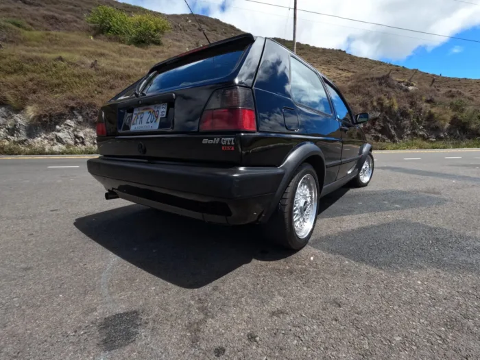 1992 Volkswagen Golf GTI 16V - Image 4