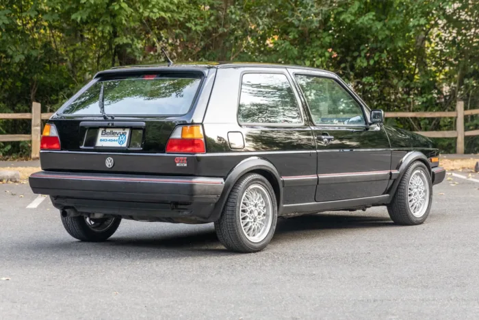 1989 Volkswagen Golf GTI 16V - Image 4