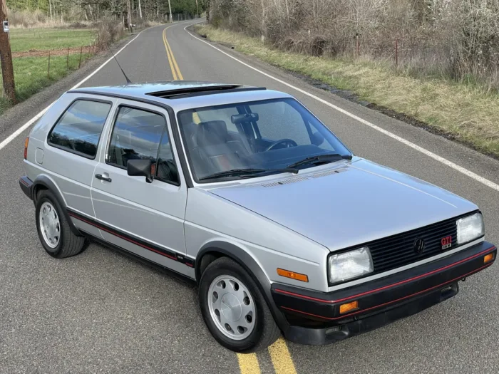 1987 Volkswagen Golf GTI 16V - Image 3
