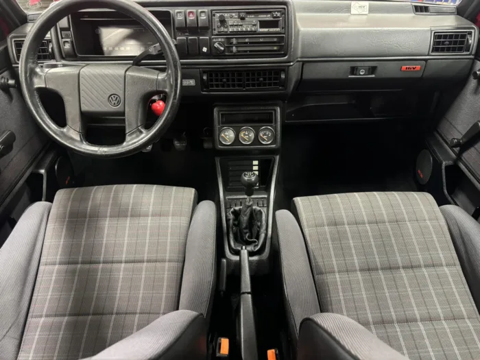 17k-Mile Euro 1988 Volkswagen Golf GTI 16V Silverstone Edition - Image 13