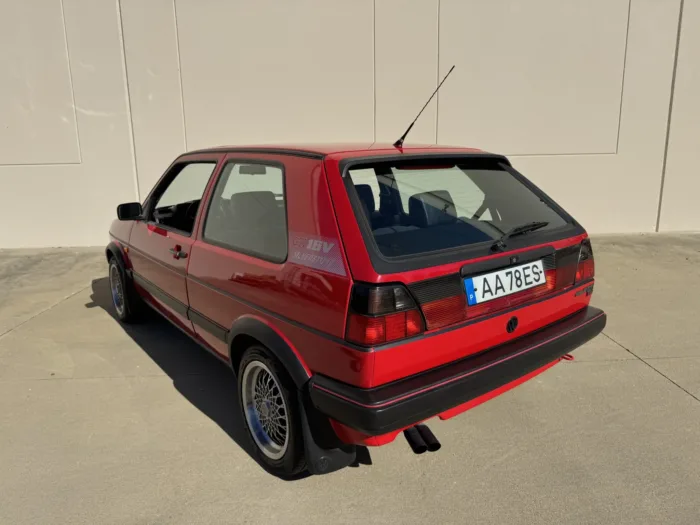 17k-Mile Euro 1988 Volkswagen Golf GTI 16V Silverstone Edition - Image 5
