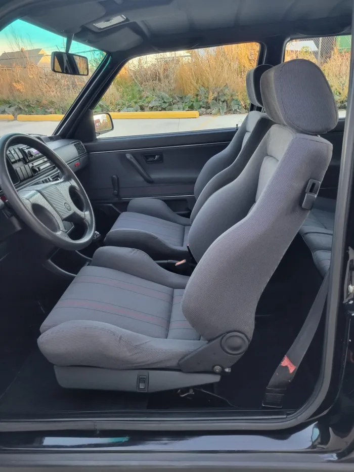 1990 Volkswagen Golf GTI 16V - Image 16