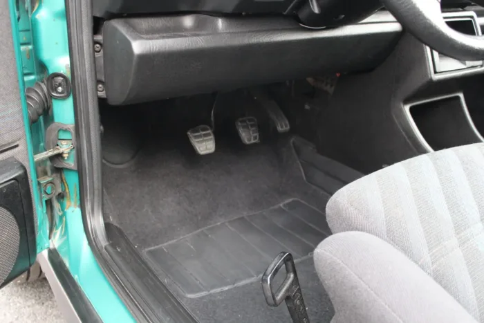 1992 Volkswagen Golf GTI - Image 16