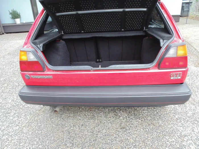 1987 Volkswagen Golf GTI 16V - Image 24