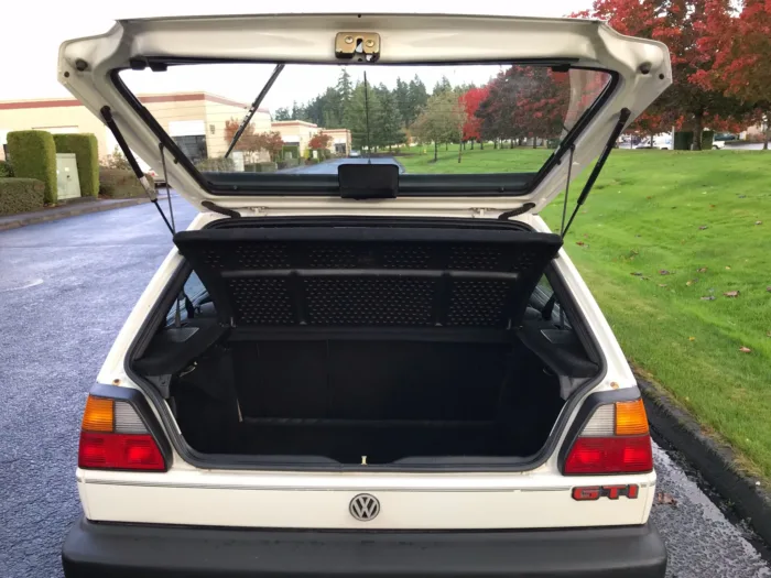 1991 Volkswagen Golf GTI - Image 24