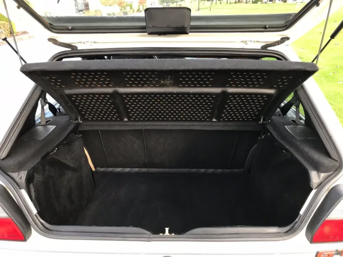 1991 Volkswagen Golf GTI - Image 10