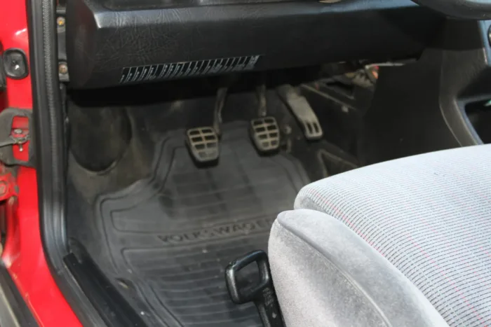 1991 Volkswagen Golf GTI 16V - Image 14