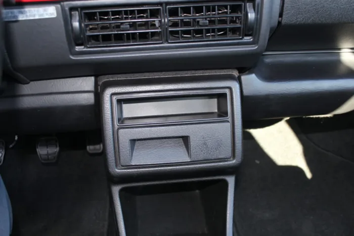 1992 Volkswagen Golf GTI 16V - Image 20